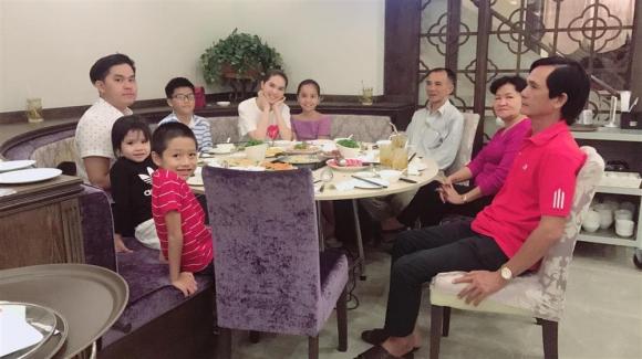 Nữ hoàng nội y ngọc trinh,nữ hoàng nội y Ngọc Trinh gợi cảm, sao Việt